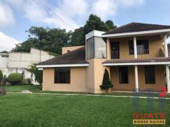 M2Guate-V7244-Casa-en-Venta-Mixco