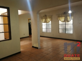 M2Guate-V7669-Casa-fuera-de-condominio-en-Venta-Guatemala-Zona-17