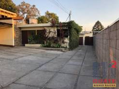 M2Guate-V8358-Casa-fuera-de-condominio-en-Venta-Guatemala-Zona-12