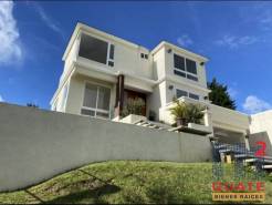 M2Guate-V8420-Casa-en-condominio-en-Venta-Carretera-a-El-Salvador