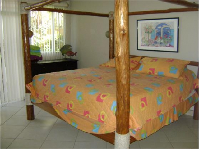 M2Guate-V1361-Casa-en-Venta-Escuintla