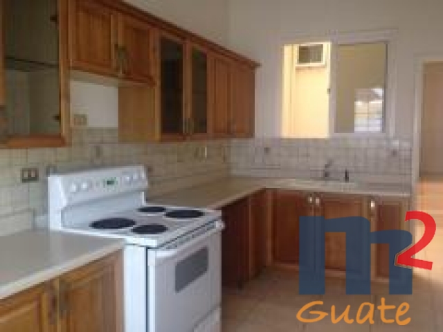 M2Guate-V3035-Casa-en-Venta-Fraijanes