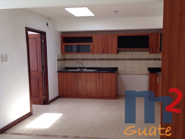 M2Guate-V3334-Casa-en-Venta-Guatemala-Zona-17