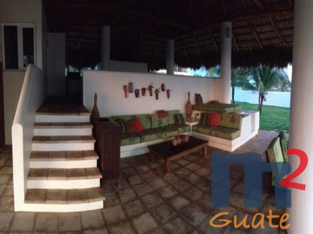 M2Guate-V4280-Casa-en-Venta-Monterrico