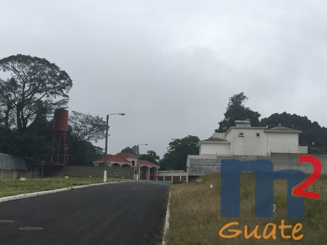 M2Guate-V4406-Terreno-en-Venta-carretera-a-santa-elena-barillas